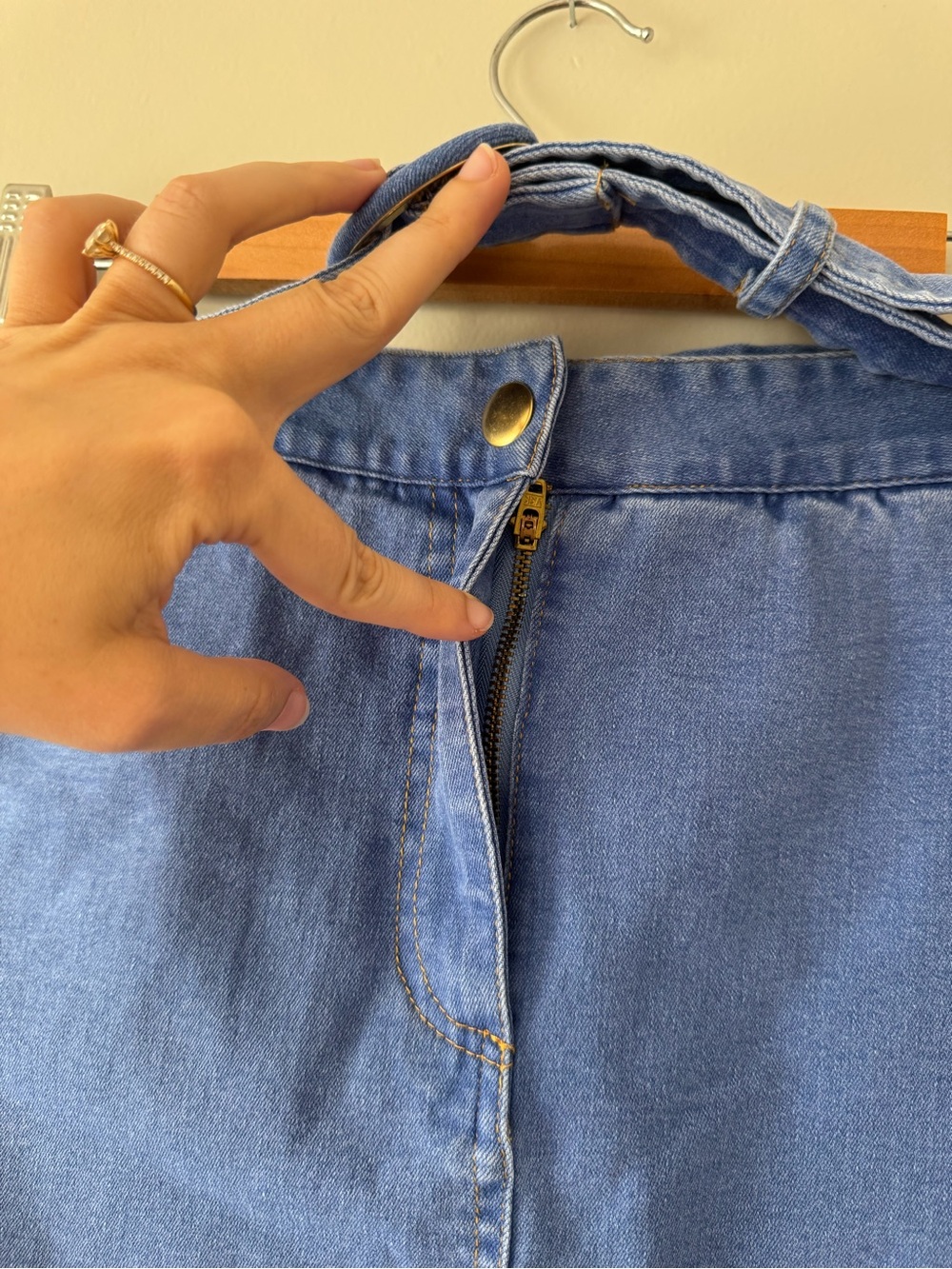 TUCKERNUCK Carver Belted Mini Skirt XL - Picture 4 of 9